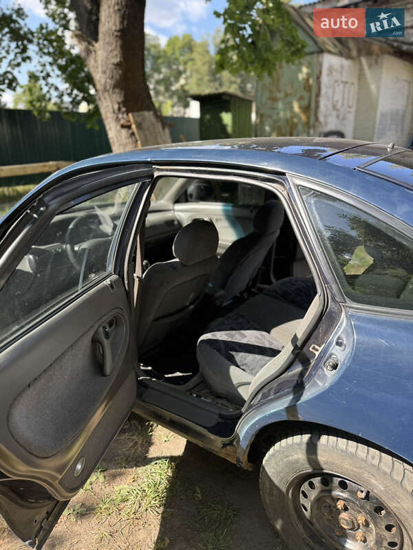 Хэтчбек Mazda 626 1994 в Шостке