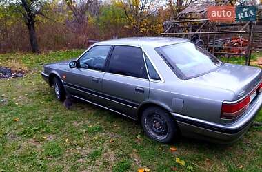 Седан Mazda 626 1988 в Малині