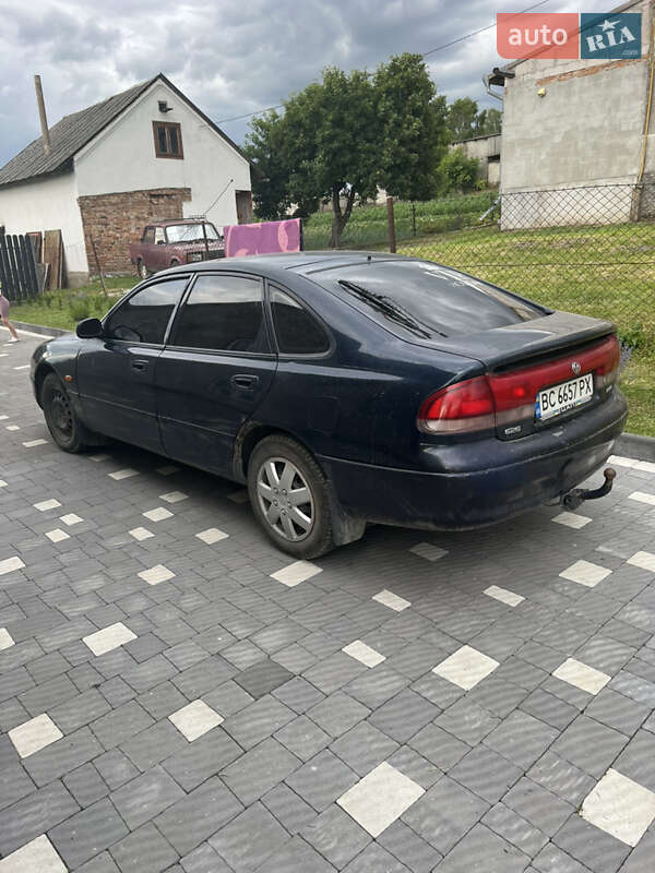 Хэтчбек Mazda 626 1997 в Тростянце