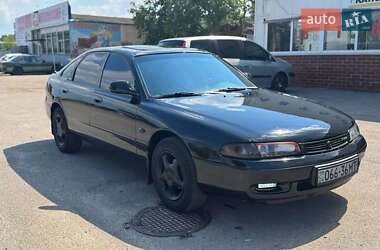 Седан Mazda 626 1993 в 
