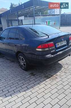 Хэтчбек Mazda 626 1998 в 