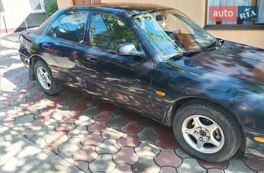 Седан Mazda 626 1997 в Чернівцях