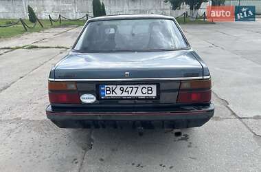 Седан Mazda 626 1987 в 