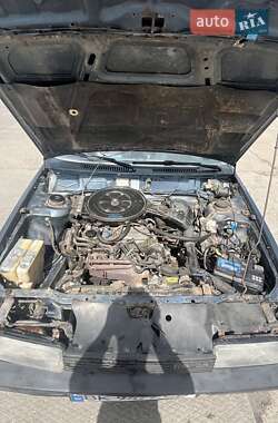 Седан Mazda 626 1987 в 
