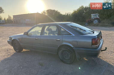 Хэтчбек Mazda 626 1988 в 