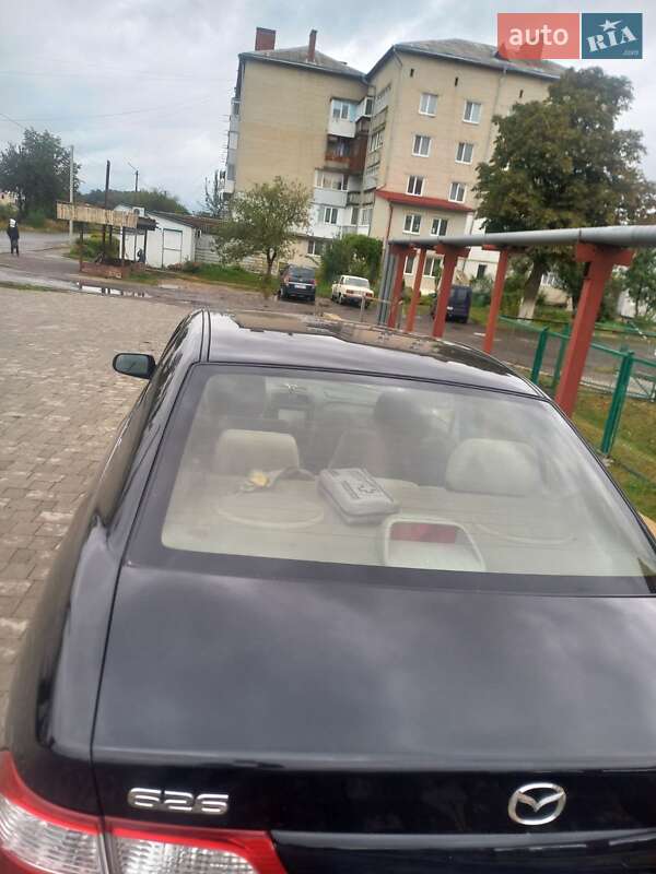Седан Mazda 626 2003 в Ковеле