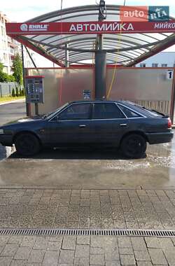 Хэтчбек Mazda 626 1988 в 