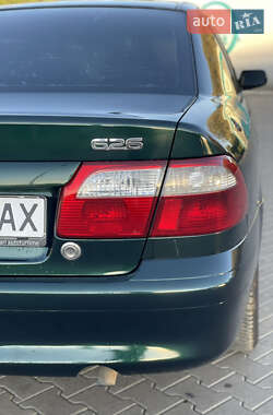 Седан Mazda 626 2001 в 