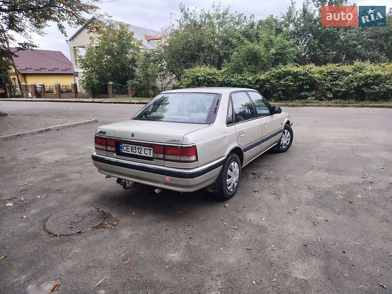 Седан Mazda 626 1992 в Хмельницком