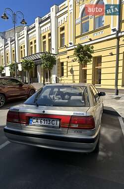 Седан Mazda 626 1991 в  Седан Mazda 626 1991 в