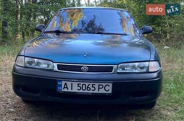 Седан Mazda 626 1993 в 