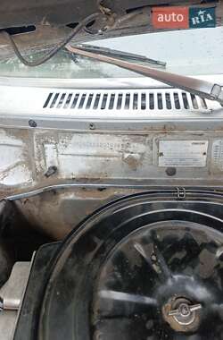 Седан Mazda 626 1987 в 