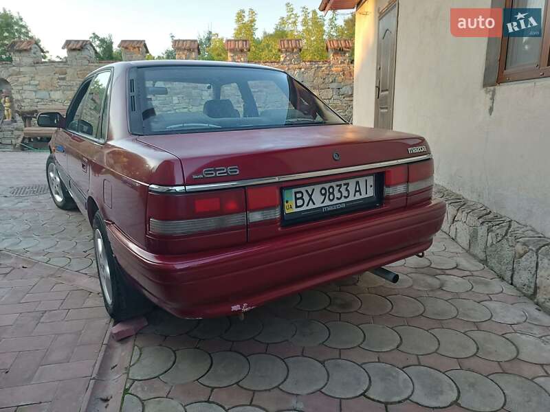 Седан Mazda 626 1990 в Каменец-Подольском фото 2 Седан Mazda 626 1990 в Каменец-Подольском