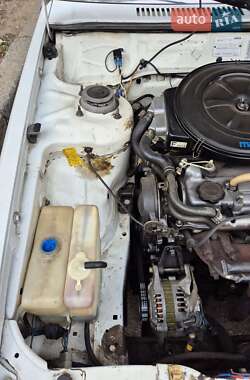 Седан Mazda 626 1987 в 