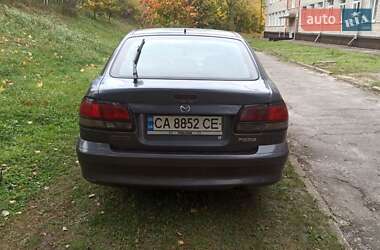 Хэтчбек Mazda 626 1999 в 