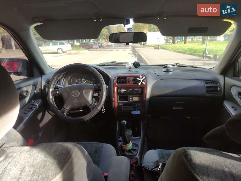 Хэтчбек Mazda 626 1997 в Львове
