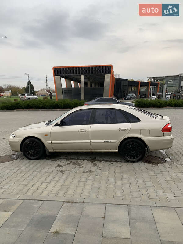 Седан Mazda 626 2000 в Харкові