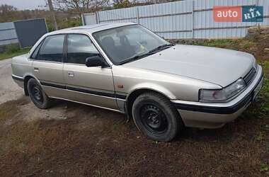 Седан Mazda 626 1990 в  фото 6 Седан Mazda 626 1990 в