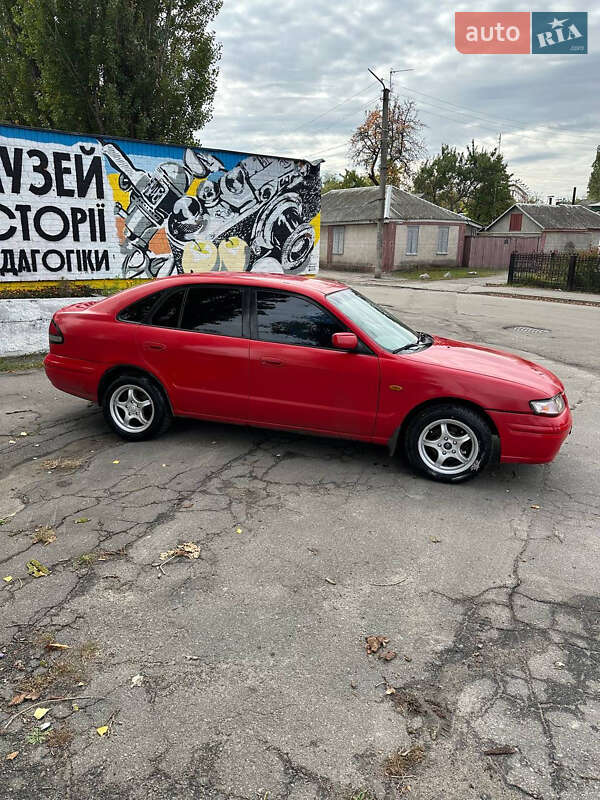 Хэтчбек Mazda 626 1999 в Кременчуге