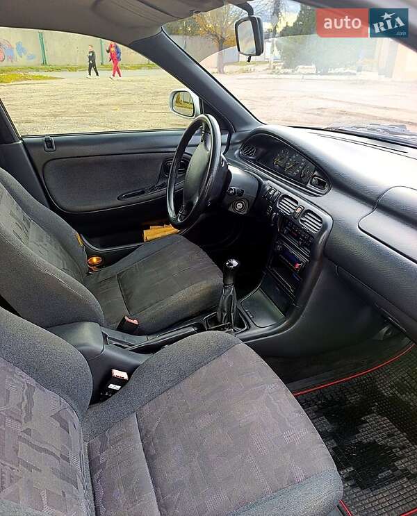 Седан Mazda 626 1995 в Запорожье
