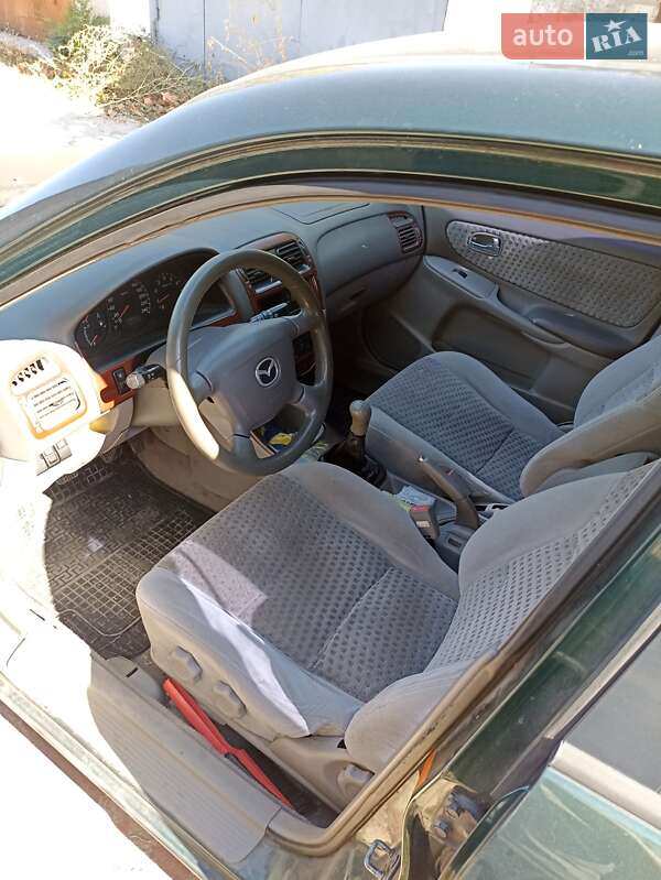 Хэтчбек Mazda 626 2000 в Харькове