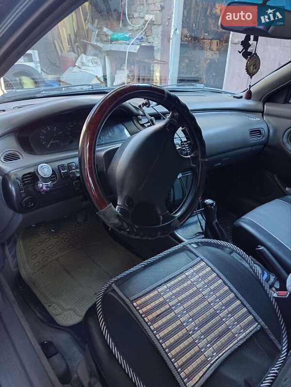 Хетчбек Mazda 626 1994 в Ізмаїлі фото 4 Хетчбек Mazda 626 1994 в Ізмаїлі