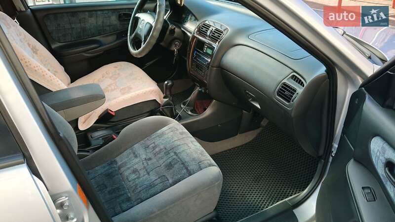 Хетчбек Mazda 626 2000 в Рівному фото 2 Хетчбек Mazda 626 2000 в Рівному