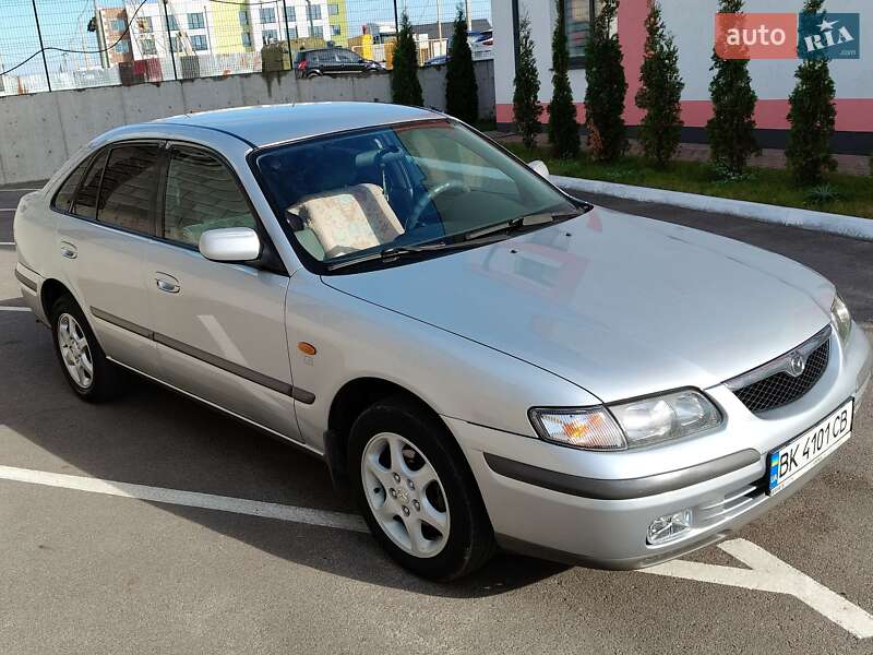 Хетчбек Mazda 626 2000 в Рівному фото Хетчбек Mazda 626 2000 в Рівному