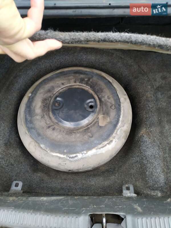 Седан Mazda 626 1994 в Зарічному