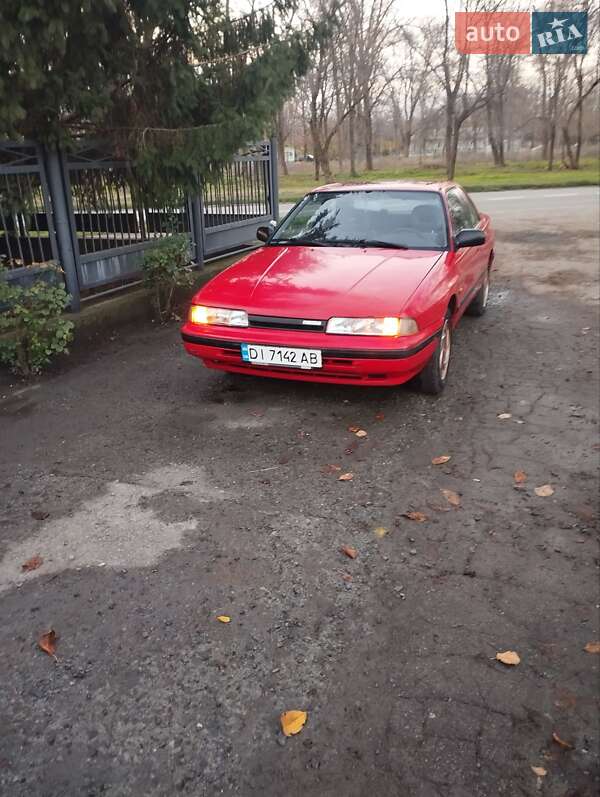 Купе Mazda 626 1990 в Кривом Роге