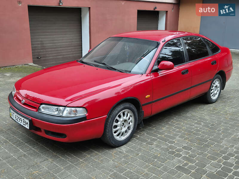 Седан Mazda 626 1994 в Славуте