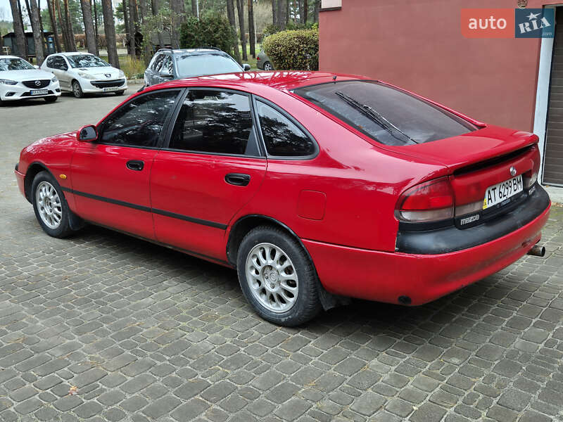 Седан Mazda 626 1994 в Славуте