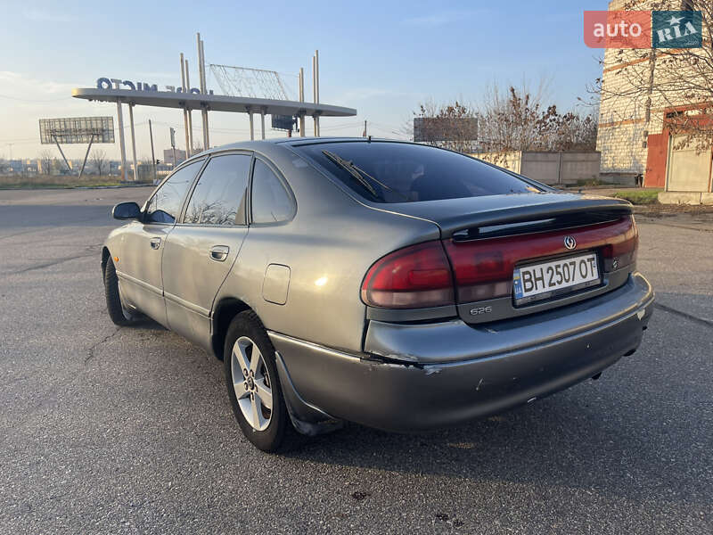 Хэтчбек Mazda 626 1993 в Одессе