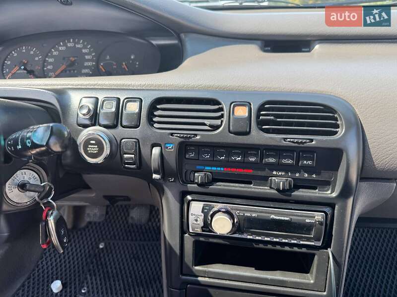 Хэтчбек Mazda 626 1993 в Черкассах