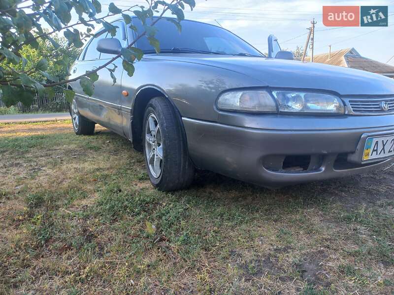 Хетчбек Mazda 626 1993 в Вільнянську
