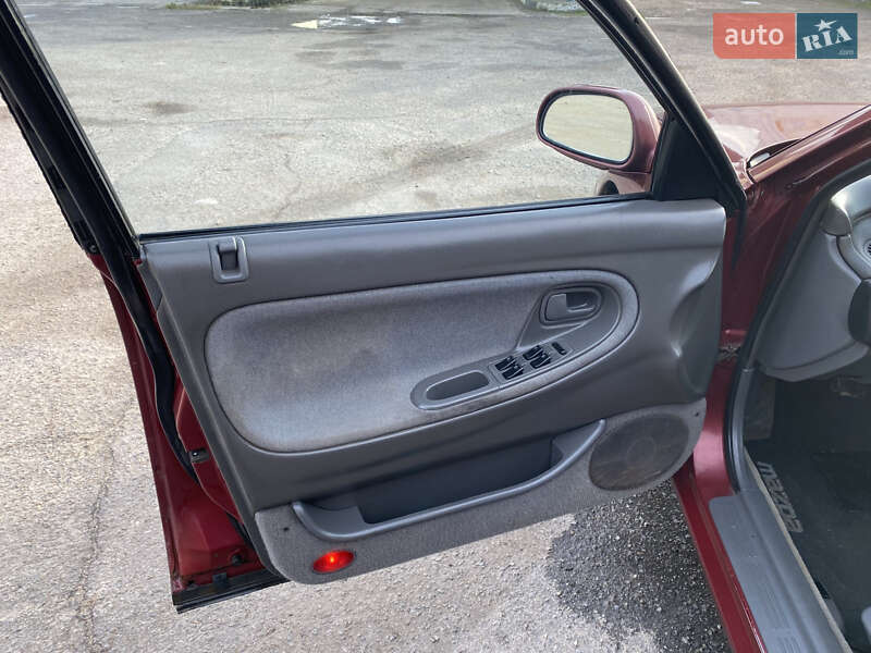 Седан Mazda 626 1993 в Шаргороде