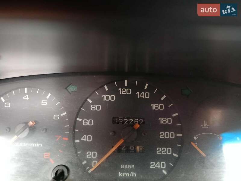 Седан Mazda 626 1994 в Івано-Франківську