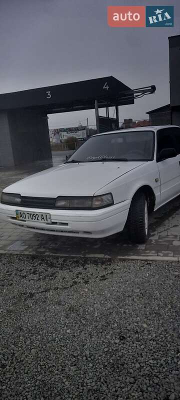 Хэтчбек Mazda 626 1989 в Виноградове фото 2 Хэтчбек Mazda 626 1989 в Виноградове