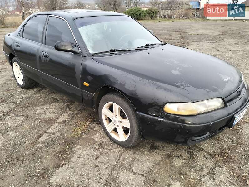 Седан Mazda 626 1992 в Чернівцях фото 2 Седан Mazda 626 1992 в Чернівцях