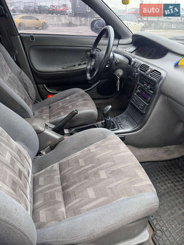 Седан Mazda 626 1994 в Киеве фото 9 Седан Mazda 626 1994 в Киеве