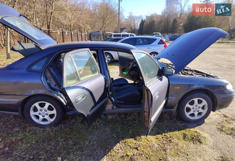 Хэтчбек Mazda 626 1999 в Львове