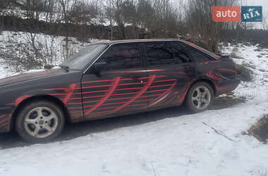 Седан Mazda 626 1986 в Ивано-Франковске