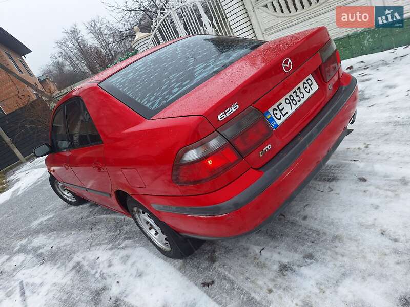 Седан Mazda 626 1999 в Черновцах