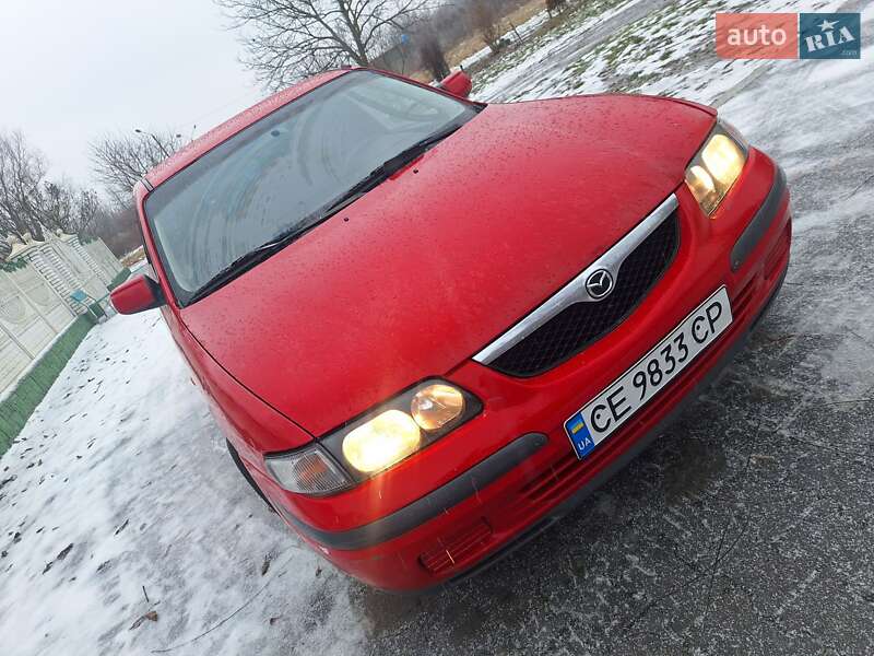 Седан Mazda 626 1999 в Черновцах