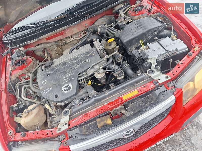 Седан Mazda 626 1999 в Черновцах