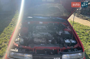 Седан Mazda 626 1988 в Полтаве