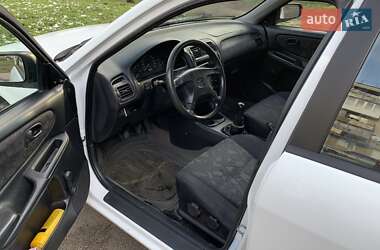 Хэтчбек Mazda 626 1998 в Рени