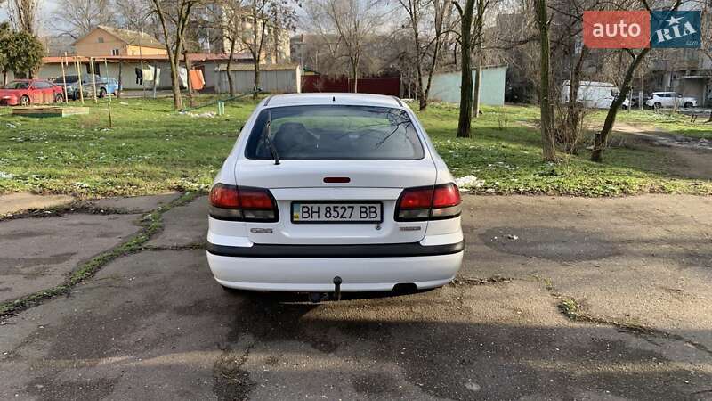Хэтчбек Mazda 626 1998 в Рени