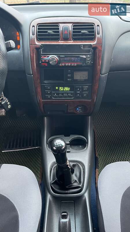 Хэтчбек Mazda 626 1998 в Николаеве фото 13 Хэтчбек Mazda 626 1998 в Николаеве