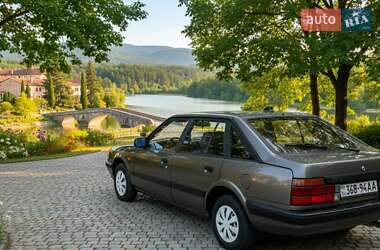 Хэтчбек Mazda 626 1987 в Никополе